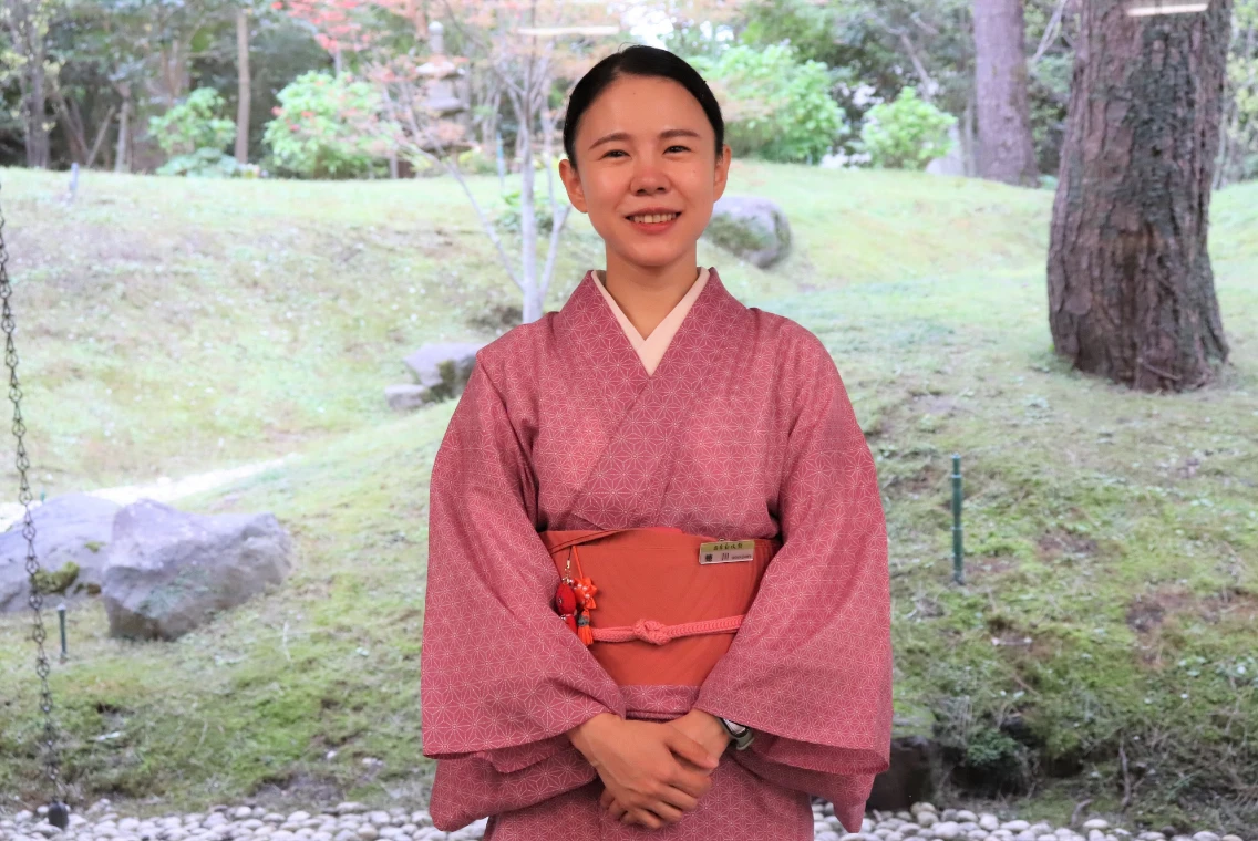 蜷川　アヤ子（営業本部接客課　係長）